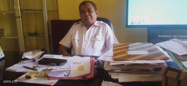 BPBD Janji Bersihkan Bekas Longsor Menutupi Jalan