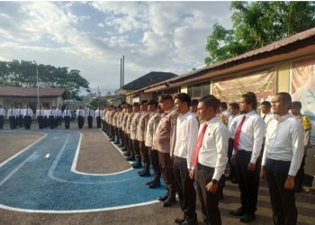 Polres Dompu Gelar Upacara PTDH dan Anggota Yang Telah Purna Bhakti