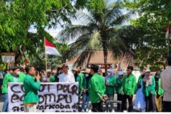 BEM Stay Al-Amin Demo Desak Kapolres Minimalisir Berbagai Tindakan Kriminal di Dompu
