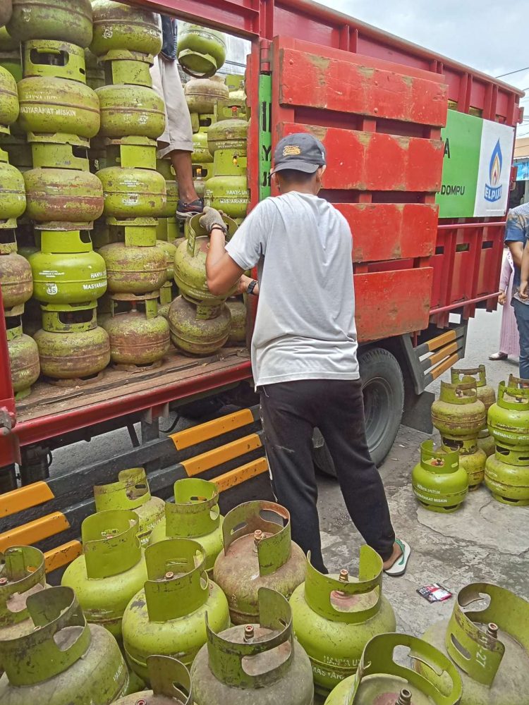 Kadisperindag Ingatkan Pangkalan Tak Menjual Gas Bersubsidi Di Atas Het