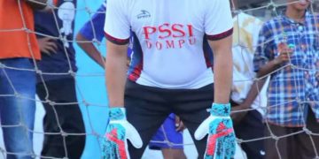 Bupati Dompu Buka Secara Resmi Kompetisi Sepak Bola Antar SMA/Sederajat yang Digelar Askab PSSI