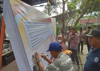 Jelang Pilkada Gubernur -Bupati, Bawaslu Dompu Gelar Sosialisasi Netralitas Kepala Desa