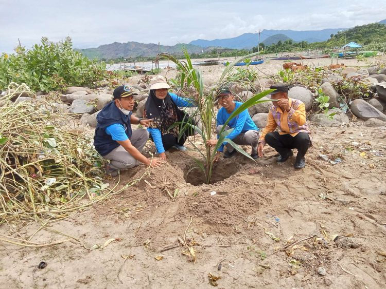 Program BCL, Dislutkan Baksos dan Penghijauan