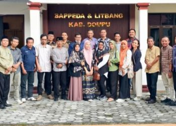 Kepala Bappeda dan Litbang Beri Sambutan Pada Acara Kolaborasi Kecakapan Inklusi Pendidikan di SD/MI