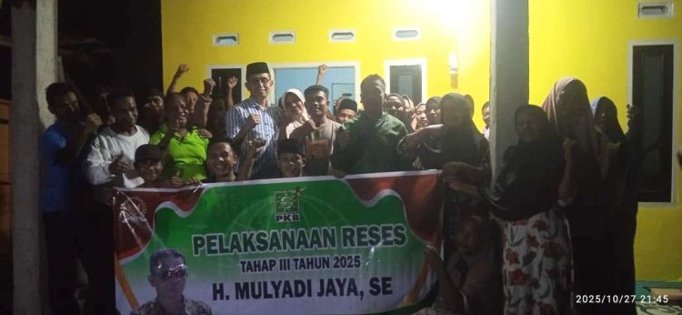 Reses Anggota Dewan H.Mulyadi Jaya Disambut Hangat Warga Sorisakolo