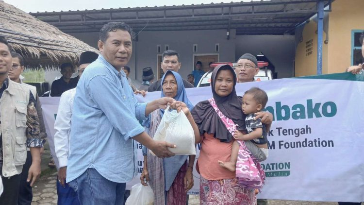 Tanggap Bencana, PWI NTB Gandeng MIM Foundation Bantu 337 Warga Terdampak Banjir di Lombok Tengah
