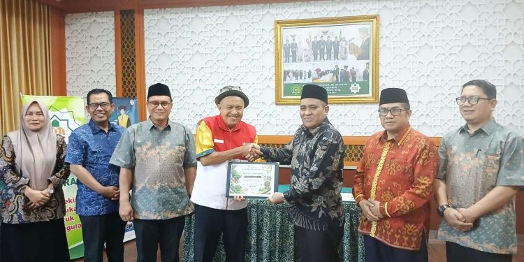 FWL: Penghargaan INTI untuk Rektor UIN Mataram Menegaskan Pentingnya Kepemimpinan Ekologis